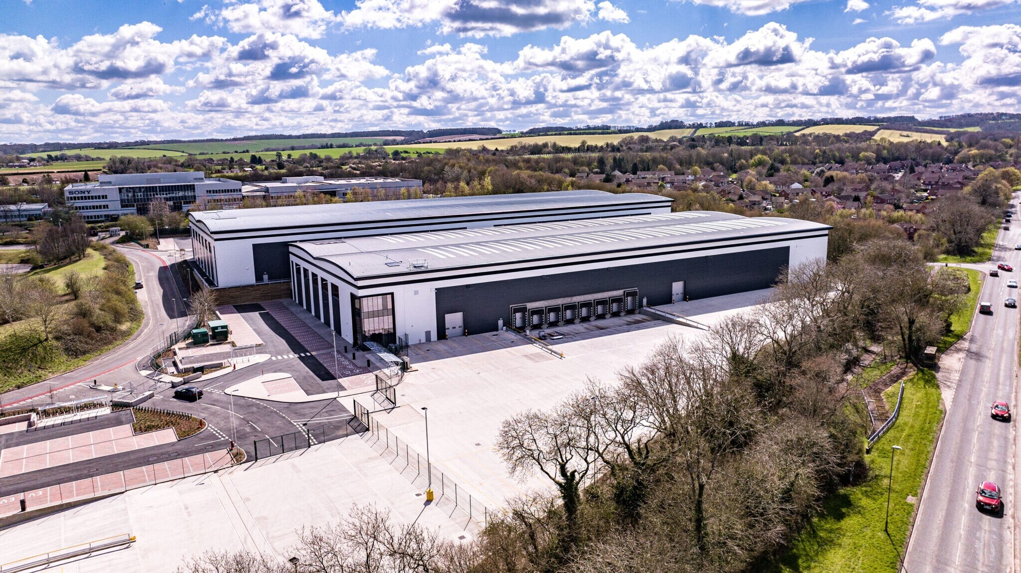 Jays Close, Basingstoke en alquiler Foto del edificio- Imagen 1 de 36