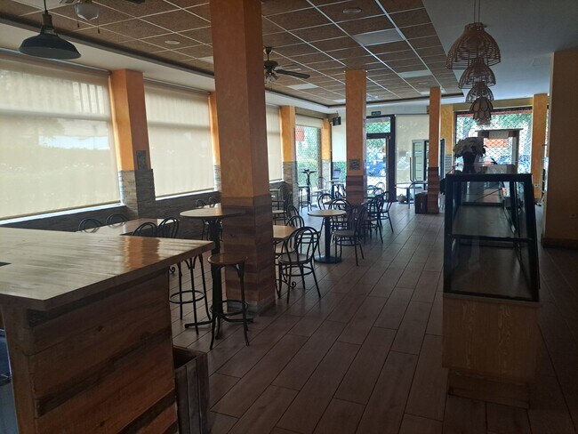 Más detalles de Local en alquiler