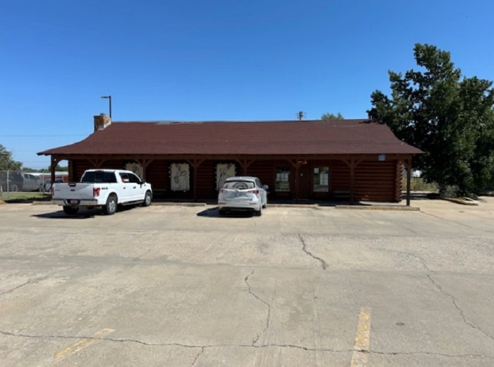 2424 Williams Ave, Woodward, OK en venta - Foto principal - Imagen 1 de 35