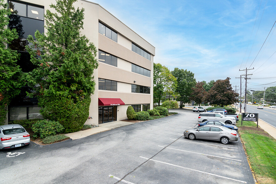 70 Jefferson Blvd, Warwick, RI en alquiler - Foto del edificio - Imagen 2 de 3