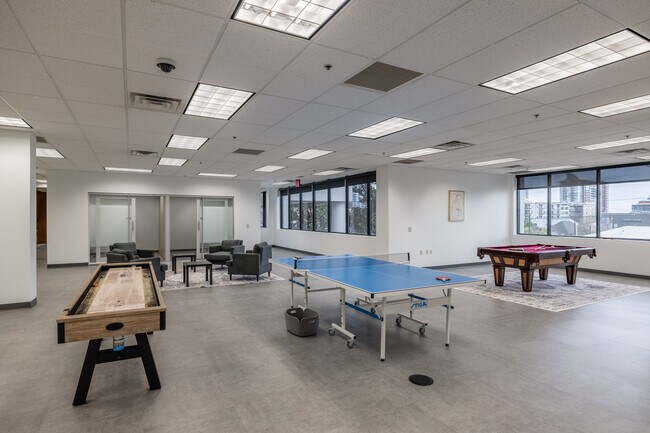 Más detalles de 1 Music Cir N, Nashville, TN - Coworking en alquiler