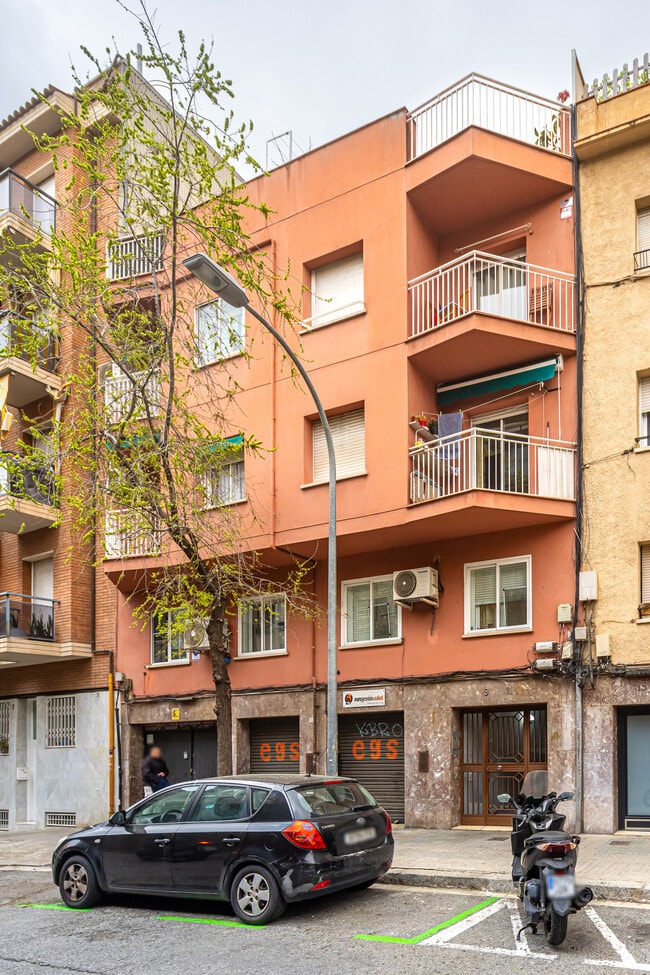 Más detalles de Edificio residencial​ en venta