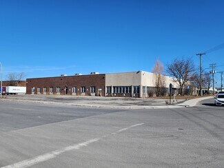 Más detalles de 5655-5695 Rue Ferrier, Mont-Royal, QC - Nave en venta