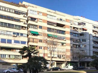 Más detalles de Calle del Doctor Esquerdo, 112, Madrid - Edificio residencial​ en venta
