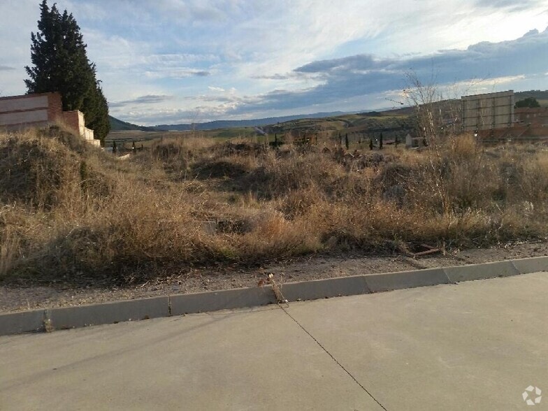 Calle de la Iglesia, 16, Tórtola de Henares, Guadalajara en venta - Foto del edificio - Imagen 2 de 3