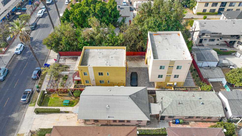 1259 W 36th Pl, Los Angeles, CA en venta - Foto del edificio - Imagen 2 de 22