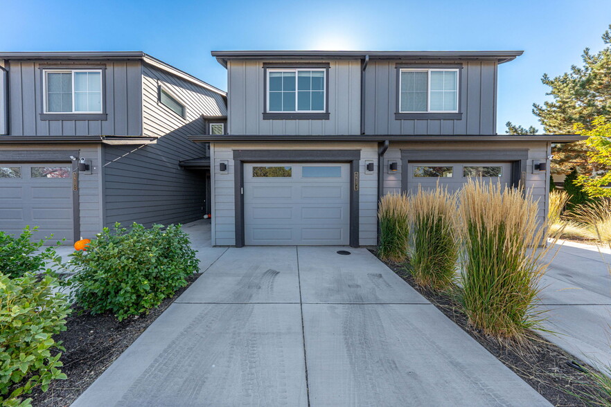 2300-2316 NE Holliday Ave, Bend, OR en venta - Foto del edificio - Imagen 2 de 47