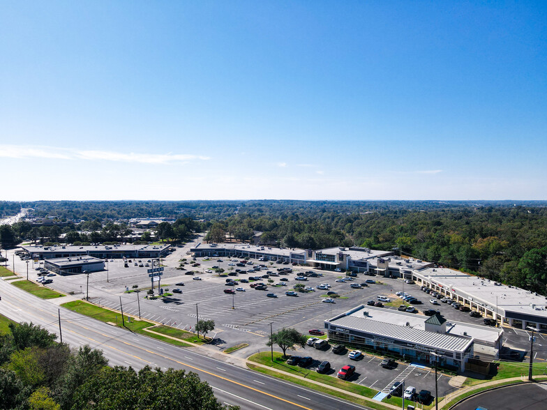 1700-1880 Troup Hwy, Tyler, TX en alquiler - Foto del edificio - Imagen 3 de 7