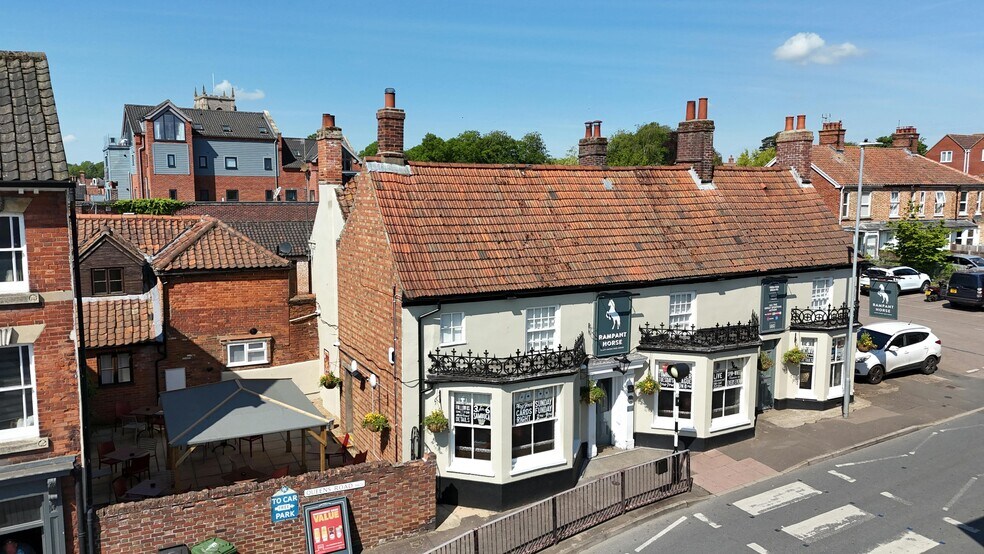 3 Queens Rd, Fakenham en venta - Foto del edificio - Imagen 2 de 10