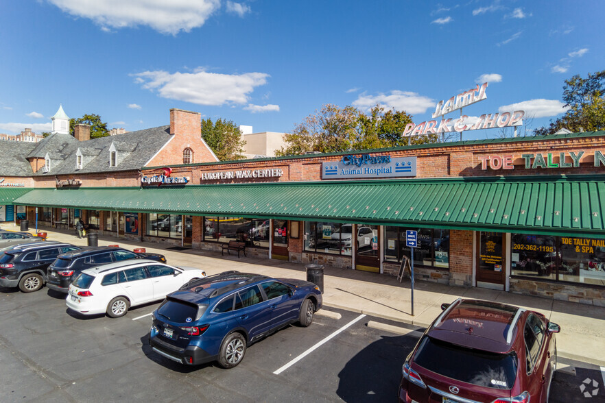 3501-3529 Connecticut Ave NW, Washington, DC en alquiler - Foto del edificio - Imagen 3 de 7