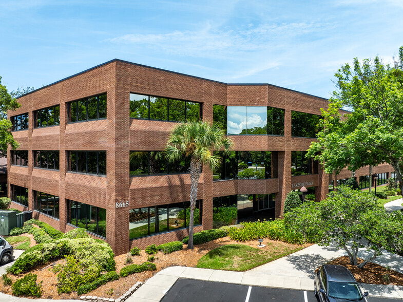 8665 Baypine Rd, Jacksonville, FL en alquiler - Foto del edificio - Imagen 1 de 28