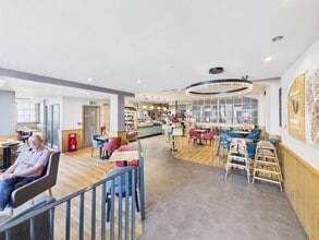 6 George Pl, Bathgate en venta Foto del interior- Imagen 2 de 4