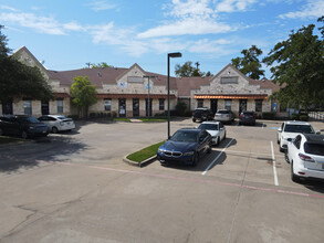 3301 Long Prairie Rd, Flower Mound, TX en alquiler Foto del edificio- Imagen 2 de 2