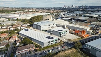 Más detalles de 156 Beddington Ln, Croydon - Nave en alquiler