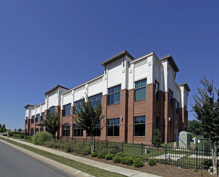 1245 Rosemont Dr, Indian Land, SC en alquiler - Foto del edificio - Imagen 2 de 18