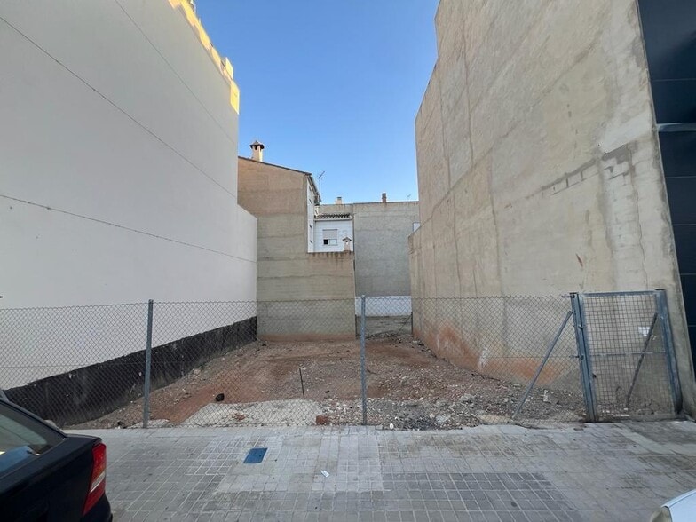 Terreno en Llíria, Valencia en venta - Foto del edificio - Imagen 3 de 5
