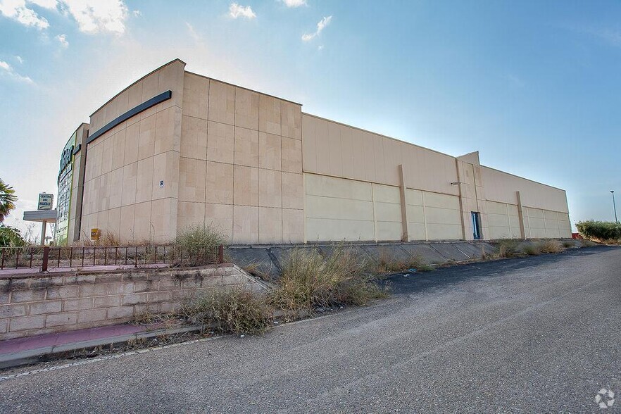 Naves en Guadamur, Toledo en venta - Foto del edificio - Imagen 3 de 21