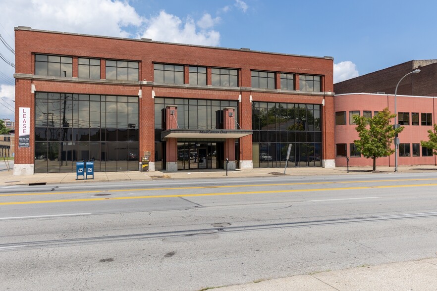 501-505 E Broadway, Louisville, KY en alquiler - Foto del edificio - Imagen 1 de 14