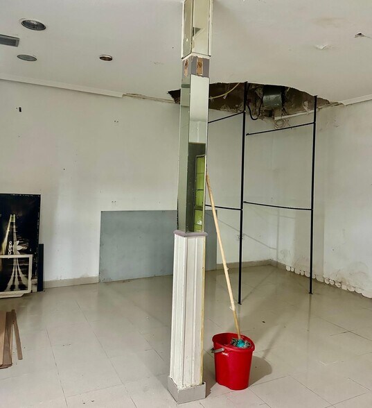 Local en Cáceres, Cáceres en alquiler - Foto del edificio - Imagen 3 de 20