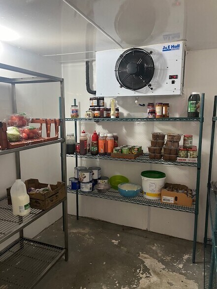 50 Tylacelyn Road, Tonypandy en venta - Foto del interior - Imagen 2 de 6