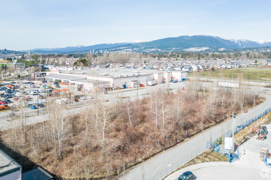 985 Nicola Ave, Port Coquitlam, BC en venta - Foto del edificio - Imagen 3 de 4