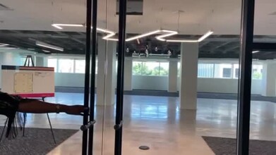 730 Peachtree St NE, Atlanta, GA en alquiler - Vídeo de anuncio comercial 