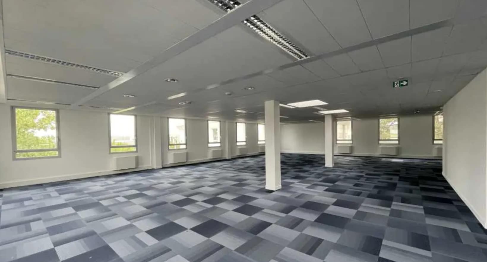 11 Rue Pascal, Bron en alquiler Foto del interior- Imagen 1 de 4