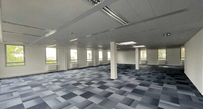 11 Rue Pascal, Bron en alquiler Foto del interior- Imagen 1 de 4