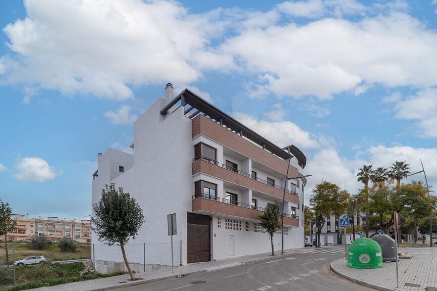 Local en Lucena, Córdoba en venta - Foto del edificio - Imagen 1 de 6