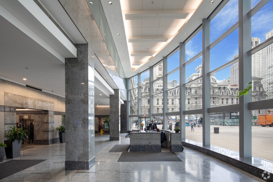 1500 John F Kennedy Blvd, Philadelphia, PA en alquiler - Lobby - Imagen 3 de 36