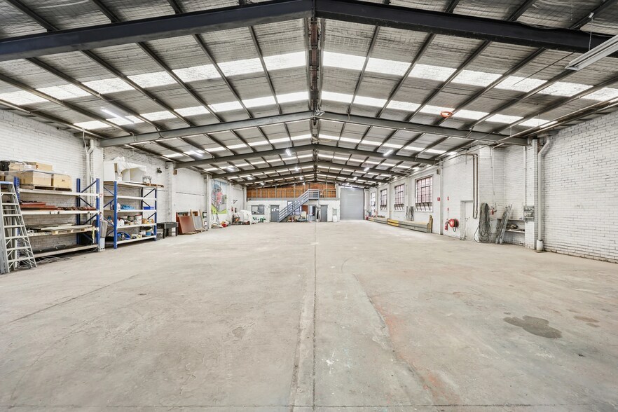 72-74 Fairbank Rd, Clayton South en venta - Foto del interior - Imagen 3 de 4