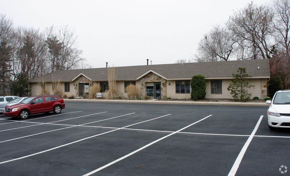 832 Germantown Pike, Plymouth Meeting, PA en venta - Foto del edificio - Imagen 1 de 17