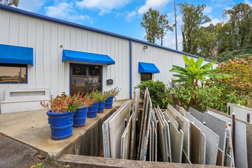 1385 English St NW, Atlanta, GA en venta - Foto del edificio - Imagen 3 de 31