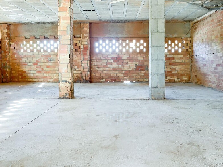 Carrer de la Constitución, 69, Requena, Valencia en alquiler - Plano de la planta - Imagen 2 de 25