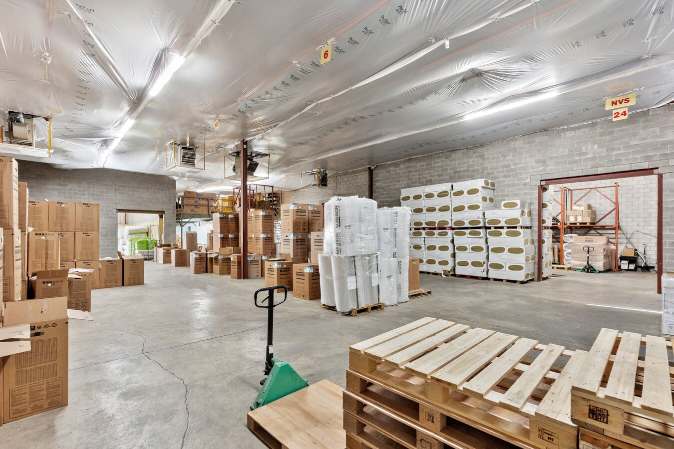 2660-2678 Lancaster Rd, Ottawa, ON K1B 4T7 - Unidad 2664-2670 - - Foto del interior - Image 1 of 8