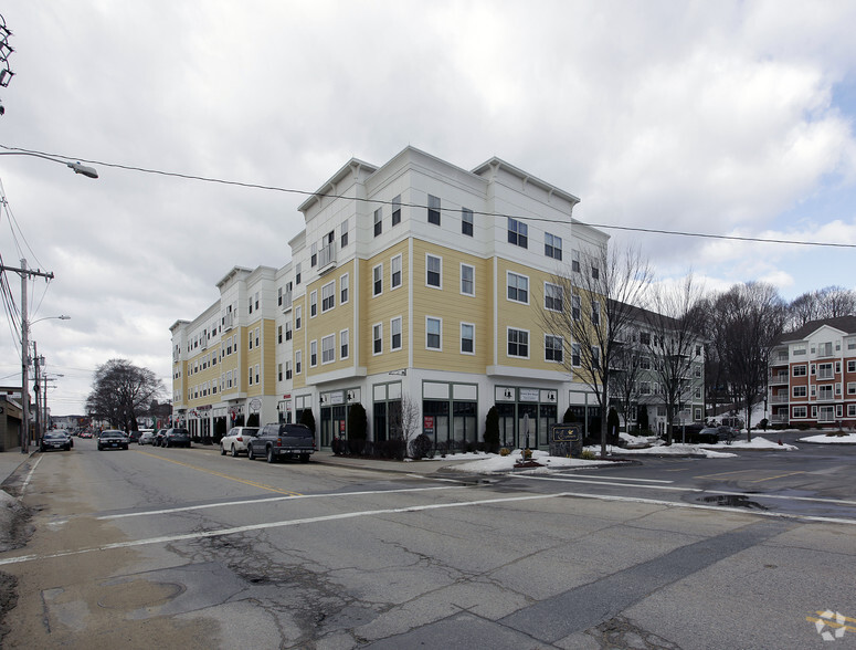 246 Main St, Hudson, MA en alquiler - Foto del edificio - Imagen 1 de 4