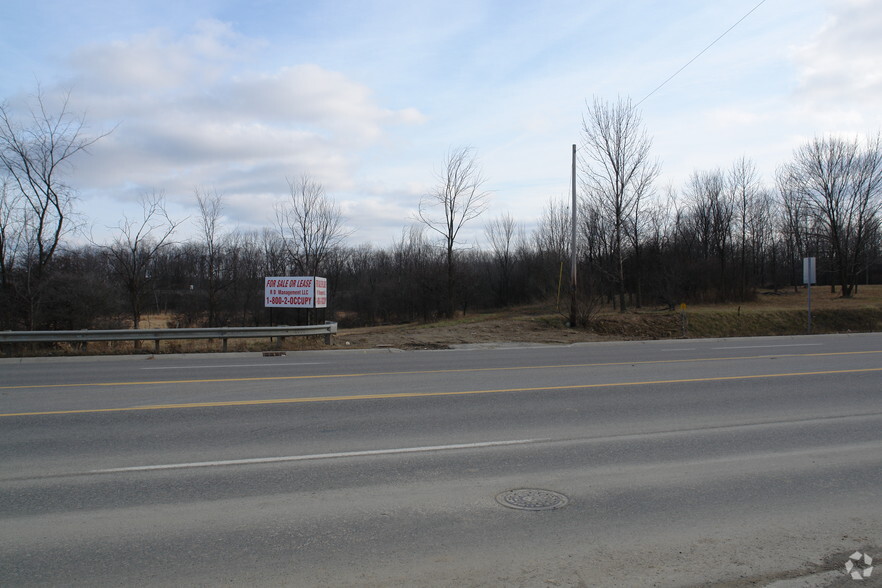 Holly Rd, Grand Blanc, MI en venta - Foto del edificio - Imagen 3 de 3