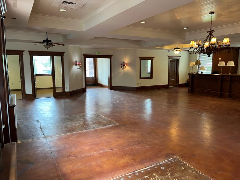 622 Clara Barton Blvd, Garland, TX en alquiler - Foto del interior - Imagen 3 de 5