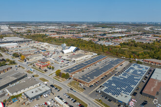 331 Bowes Rd, Concord, ON - VISTA AÉREA  vista de mapa