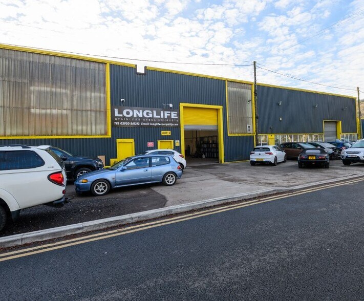 Dyffryn Industrial Estate, North Cardiff cartera de 3 inmuebles en venta en LoopNet.es - Foto del edificio - Imagen 3 de 3