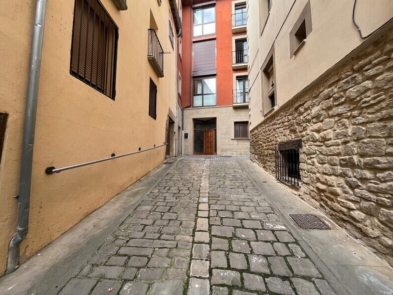 Calle de García Goyena, Tafalla, Navarre en venta - Foto del edificio - Imagen 3 de 9