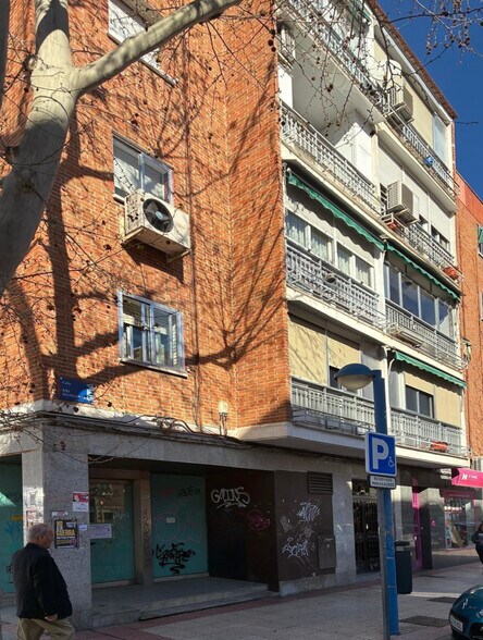 Edificio residencial en Leganés, Madrid en venta - Foto del edificio - Imagen 3 de 3