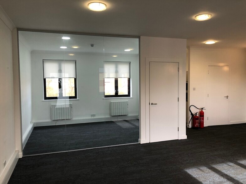 8-19 Canon Harnett Ct, Milton Keynes en alquiler - Foto del interior - Imagen 3 de 5