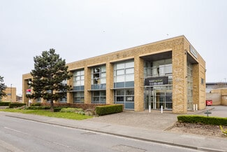 Más detalles de 391 Edinburgh Ave, Slough - Nave en alquiler