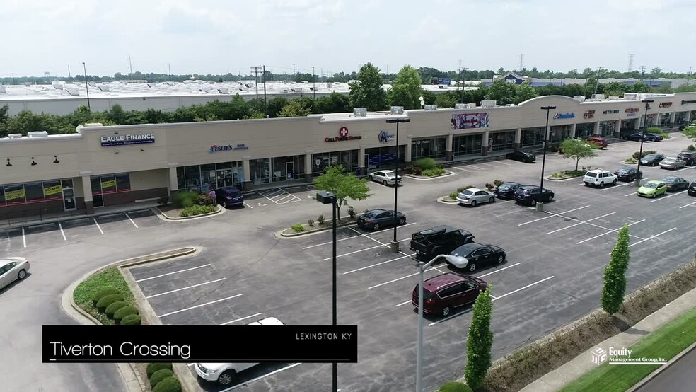 130 W Tiverton Way, Lexington, KY en alquiler - Vídeo de anuncio comercial - Imagen 2 de 3