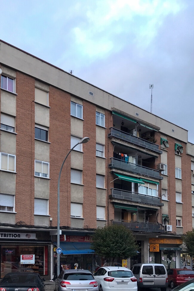 Más detalles de Calle Serena, 5, Leganés - Edificio residencial​ en venta