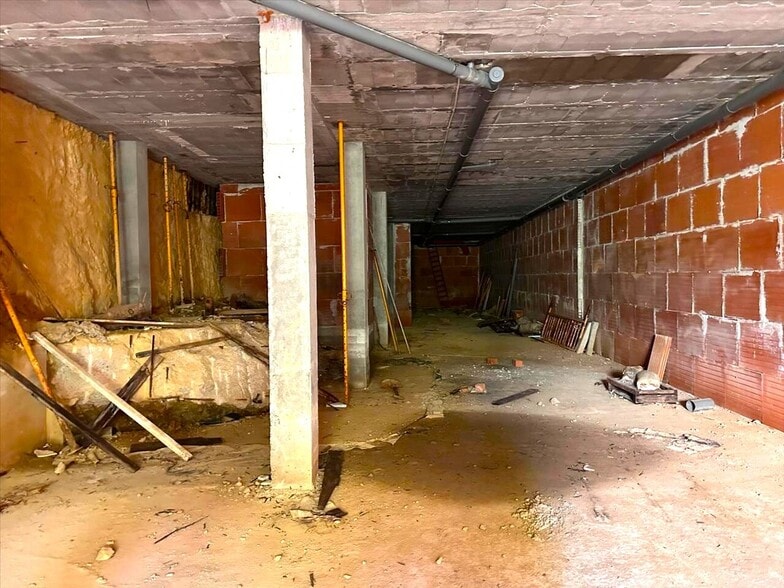 Local en Ribadeo en venta - Foto del edificio - Imagen 3 de 10