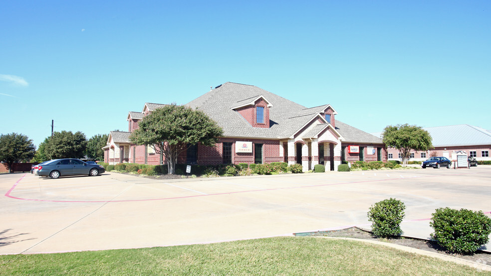 200 N Rufe Snow, Keller, TX en alquiler - Foto del edificio - Imagen 2 de 7