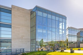 Más detalles de 2 Millshaw Park Ln, Leeds - Oficina en alquiler