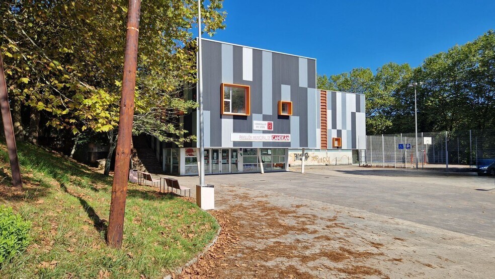 Terreno en Vigo en venta - Foto del edificio - Imagen 3 de 24